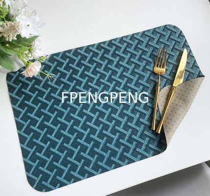 Mejore su espacio sin esfuerzo con nuestra alfombra de mesa de productos de decoración para el hogar B2B con respaldo de puntos