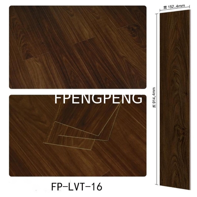 Suelos autoadhesivos de PVC actualice su negocio con suelos de PVC duraderos y elegantes a precios competitivos