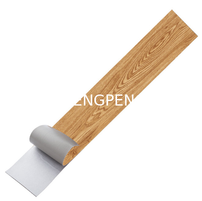 Obtenga la solución perfecta de pisos con pisos de PVC y piso autoadhesivo de PVC de opción duradera