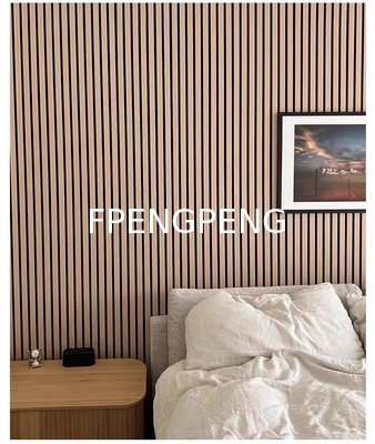 paneles acústicos de pared de madera impermeable de plástico compuesto WPC paneles de absorción de sonido OEM