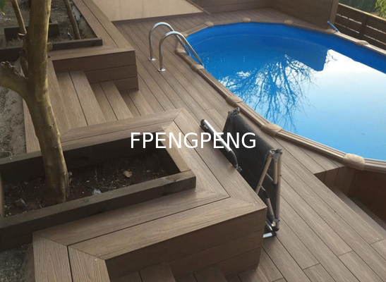 Decking de madera compuesta ecológica reciclada con suelo impermeable resistente al fuego resistente a los rayos UV