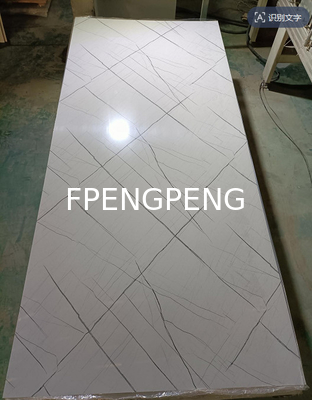 Panel UV calificado Crea una pared impresionante con panel de pared PVC / UV La solución preferida para el revestimiento de paredes