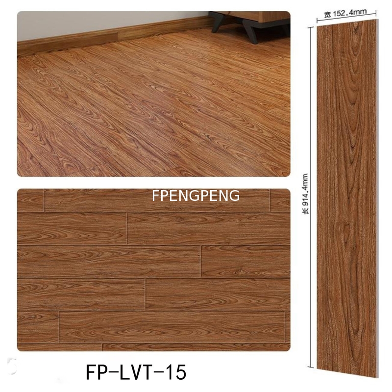 Suelos autoadhesivos de PVC con cuero de suelo resistente al desgaste y impermeable espeso